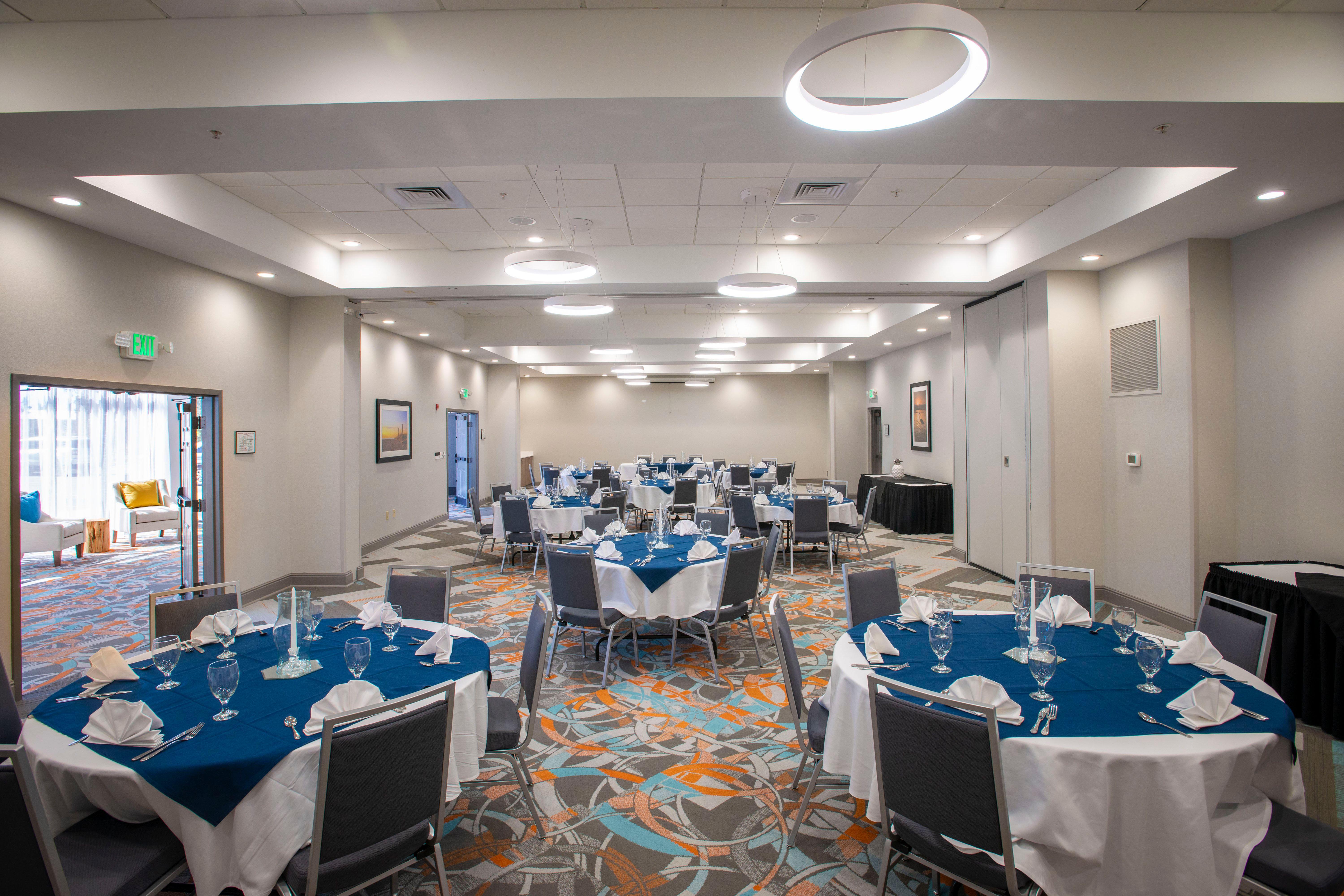 Holiday Inn Pensacola - University Area By Ihg Exterior photo